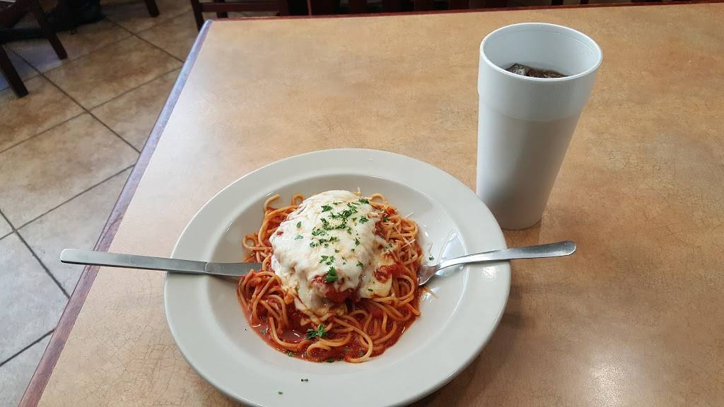 Strombolis Express | restaurant | 2900 Spring Forest Rd # 109, Raleigh, NC 27616, USA | 9198764222 OR +1 919-876-4222