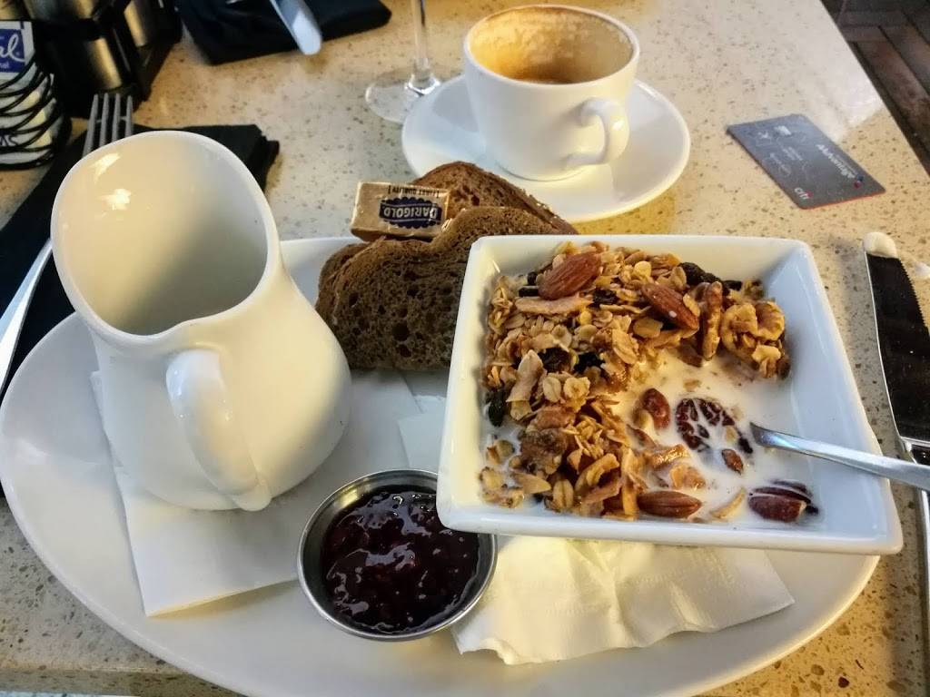 Lark Creek Grill | restaurant | Boarding Area D, Terminal 2, S McDonnell Rd, San Francisco, CA 94128, USA | 6508219315 OR +1 650-821-9315