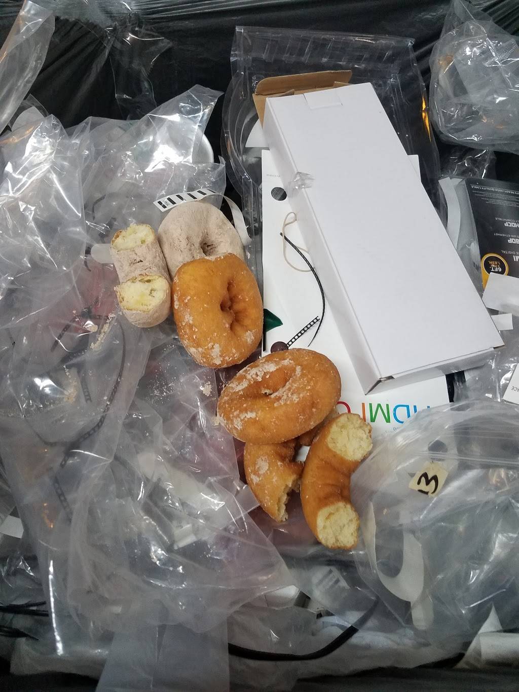 Dunkin Donuts | cafe | 6144 S Harlem Ave, Summit, IL 60501, USA | 7084581808 OR +1 708-458-1808