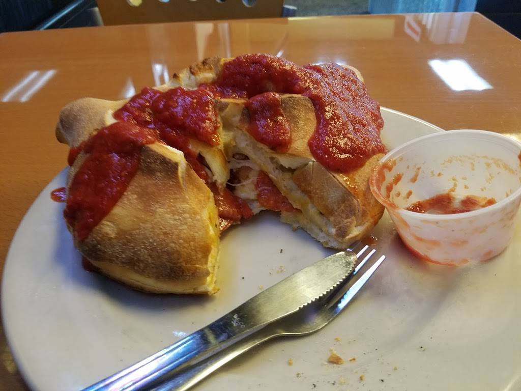 Blockys Eatery | restaurant | 285 E 29th St, Loveland, CO 80538, USA | 9702928353 OR +1 970-292-8353