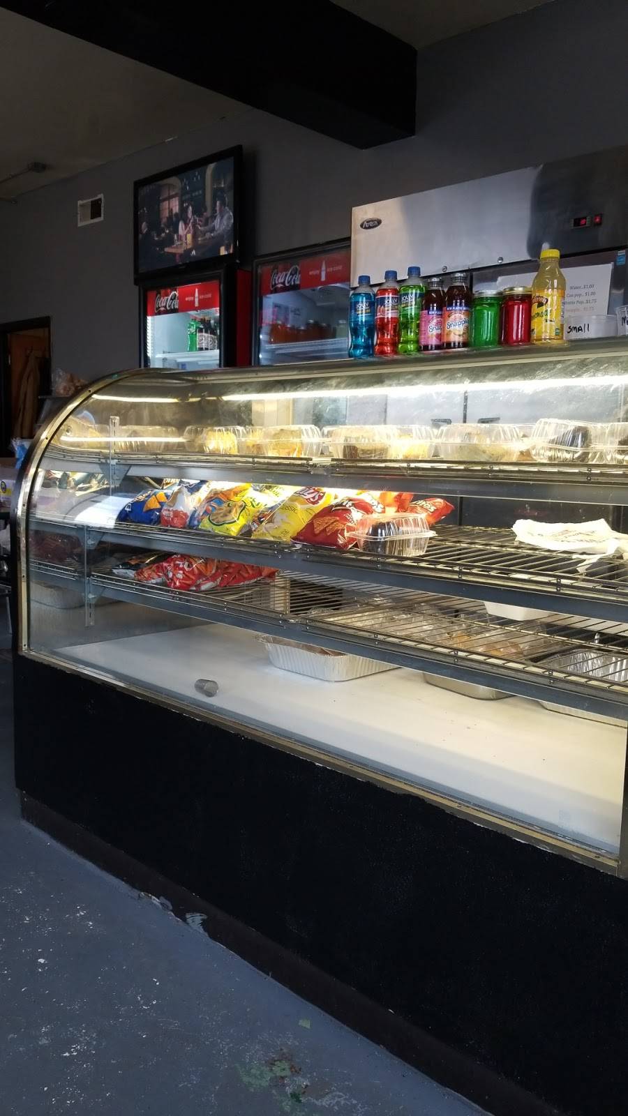 Eds Smokehouse | restaurant | 1009 McKinley Ave NW, Canton, OH 44703, USA | 2342152222 OR +1 234-215-2222