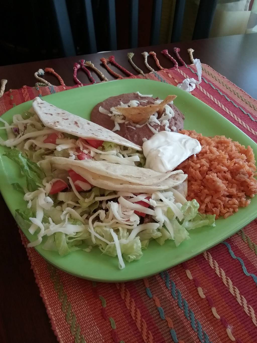 Marias Buena Cocina | restaurant | 8620 Kennedy Ave #3, Highland, IN 46322, USA | 2199236000 OR +1 219-923-6000