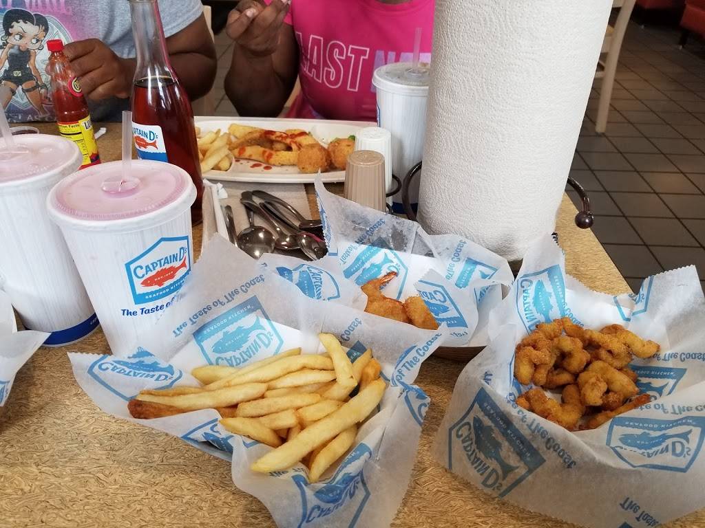 Captain Ds | restaurant | 8923 OH-66, Defiance, OH 43512, USA | 4197842004 OR +1 419-784-2004