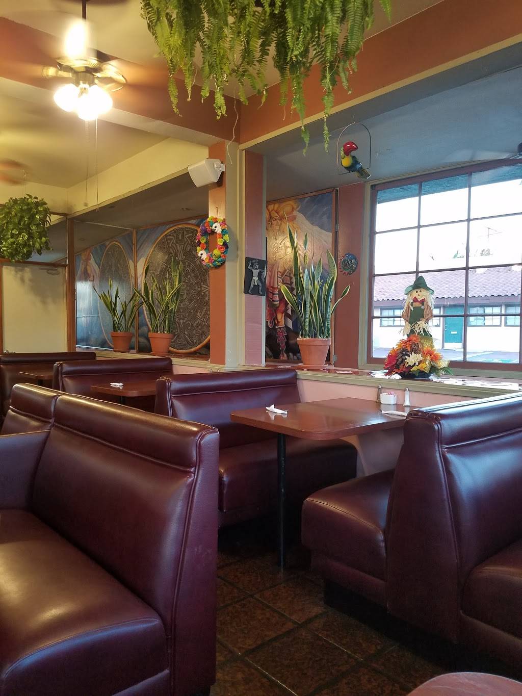 Casa Luz | restaurant | 2975 E Florence Ave, Huntington Park, CA 90255, USA | 3235821952 OR +1 323-582-1952