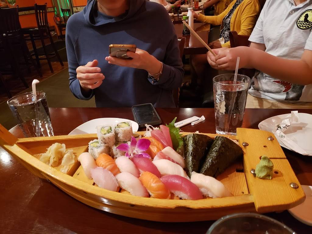 Yoshimama | restaurant | 427 Amherst St, Nashua, NH 03063, USA | 6037188316 OR +1 603-718-8316