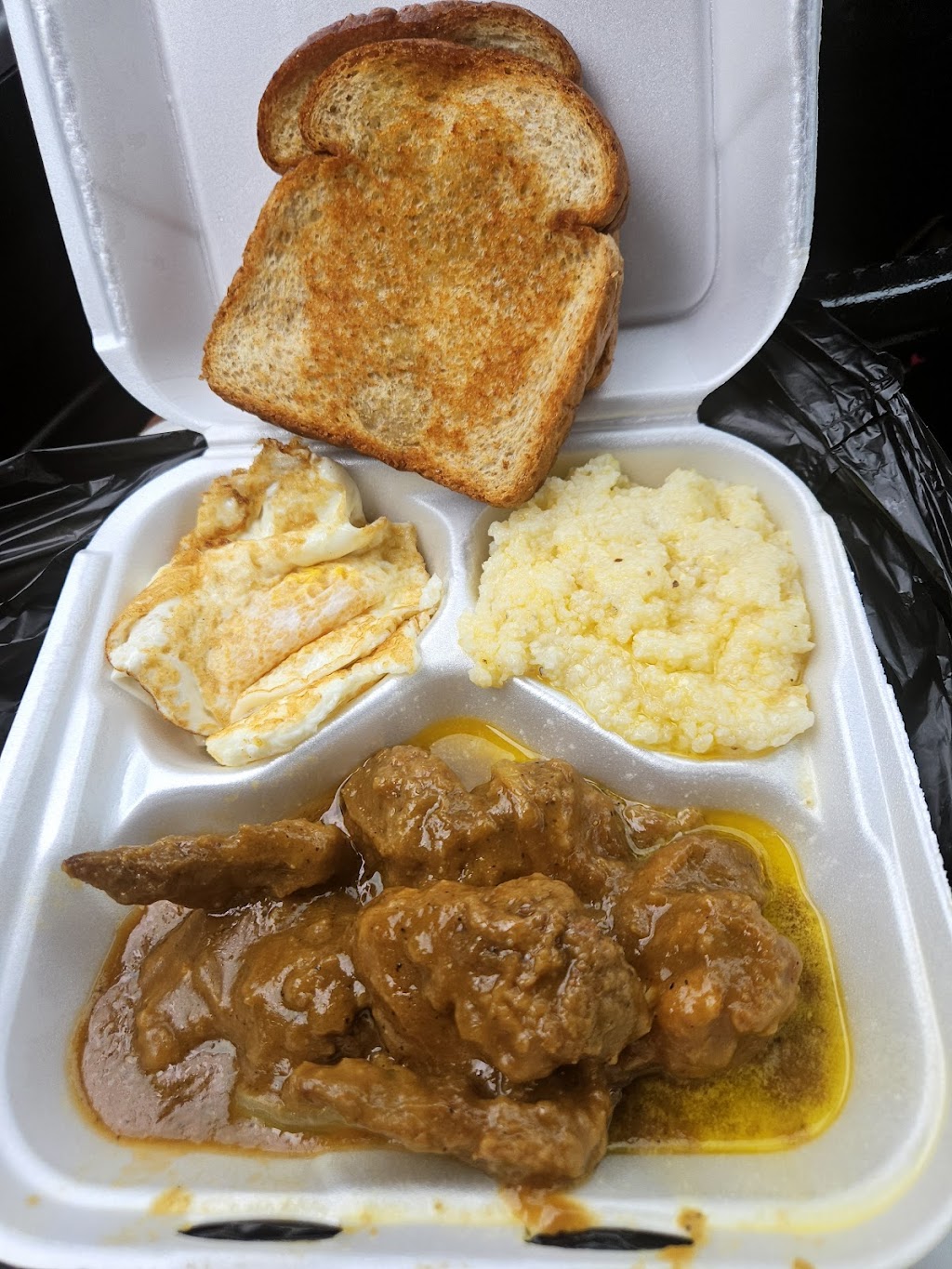 Silver Sands Café | restaurant | 937 Locklayer St, Nashville, TN 37208, USA | 6157809900 OR +1 615-780-9900