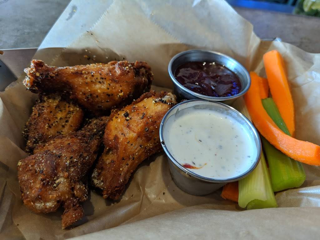 Nautilus Tavern | restaurant | 6830 La Jolla Blvd #103, La Jolla, CA 92037, USA | 8587502056 OR +1 858-750-2056