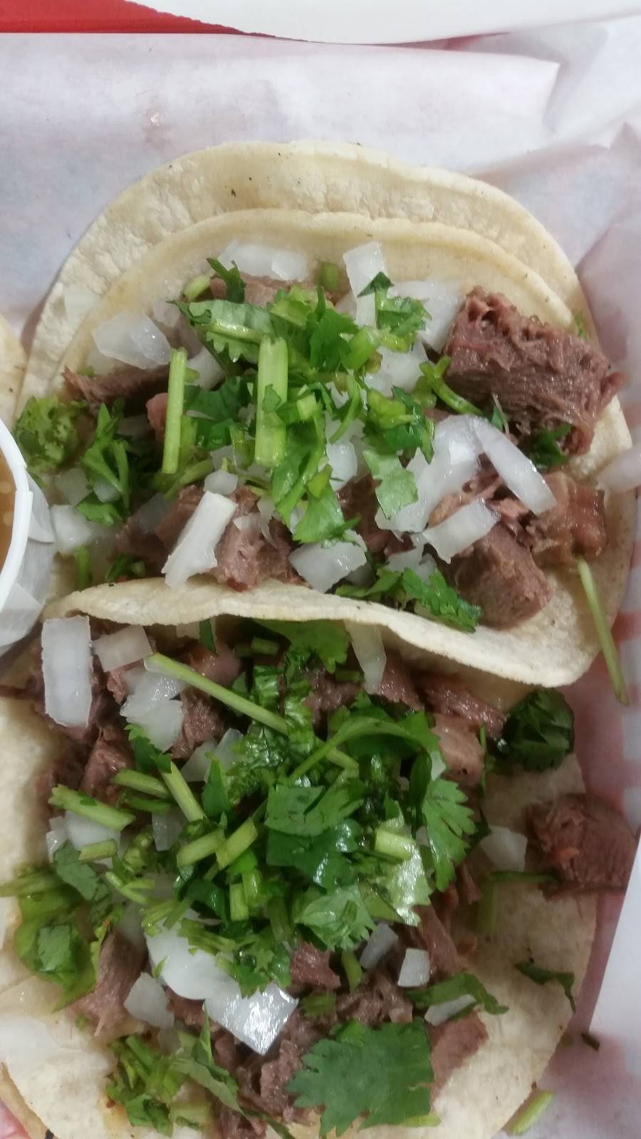 El Pirata Taco Grill | restaurant | 7704 Pearblossom Hwy, Littlerock, CA 93543, USA | 6615852215 OR +1 661-585-2215