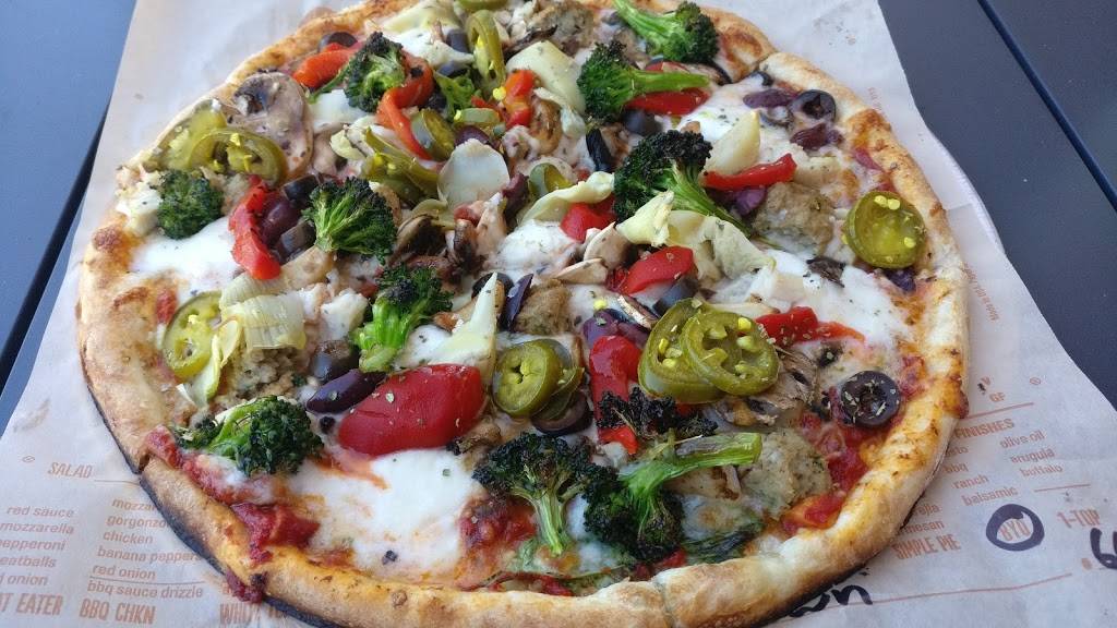 Blaze Pizza | meal takeaway | 3980 Thousand Oaks Blvd, Thousand Oaks, CA 91362, USA | 8057281217 OR +1 805-728-1217