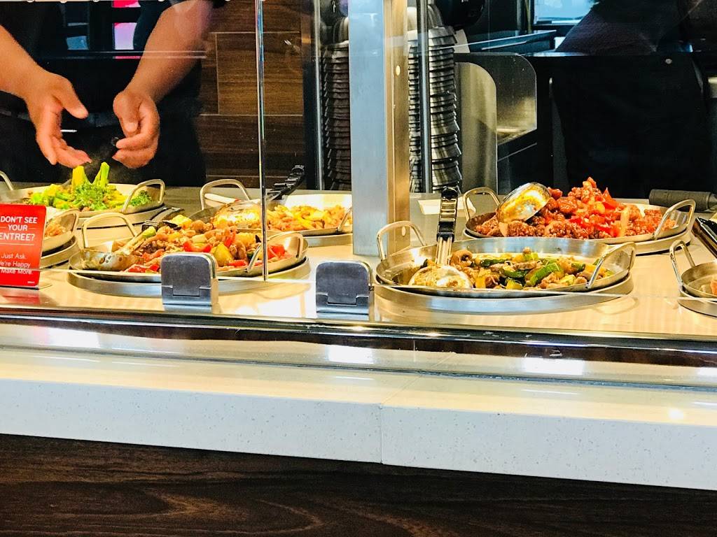 Panda Express | restaurant | 1843 Tiffin Ave, Findlay, OH 45840, USA | 4194258660 OR +1 419-425-8660