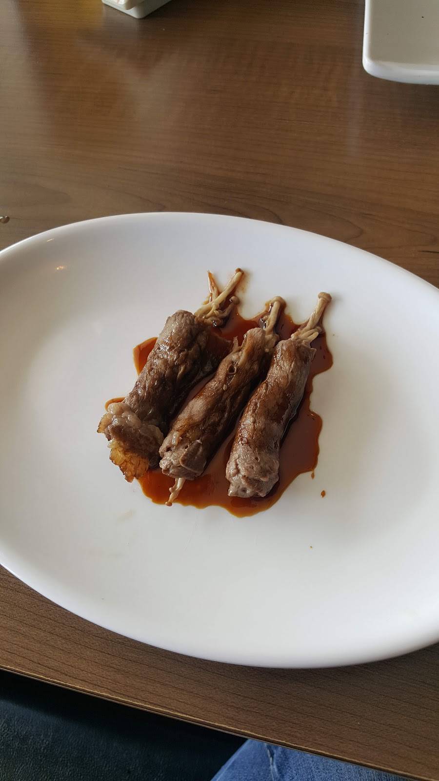 Hockey Sushi | restaurant | 1840 Lansdowne St, Peterborough, ON K9K 2M9, Canada | 7058763337 OR +1 705-876-3337