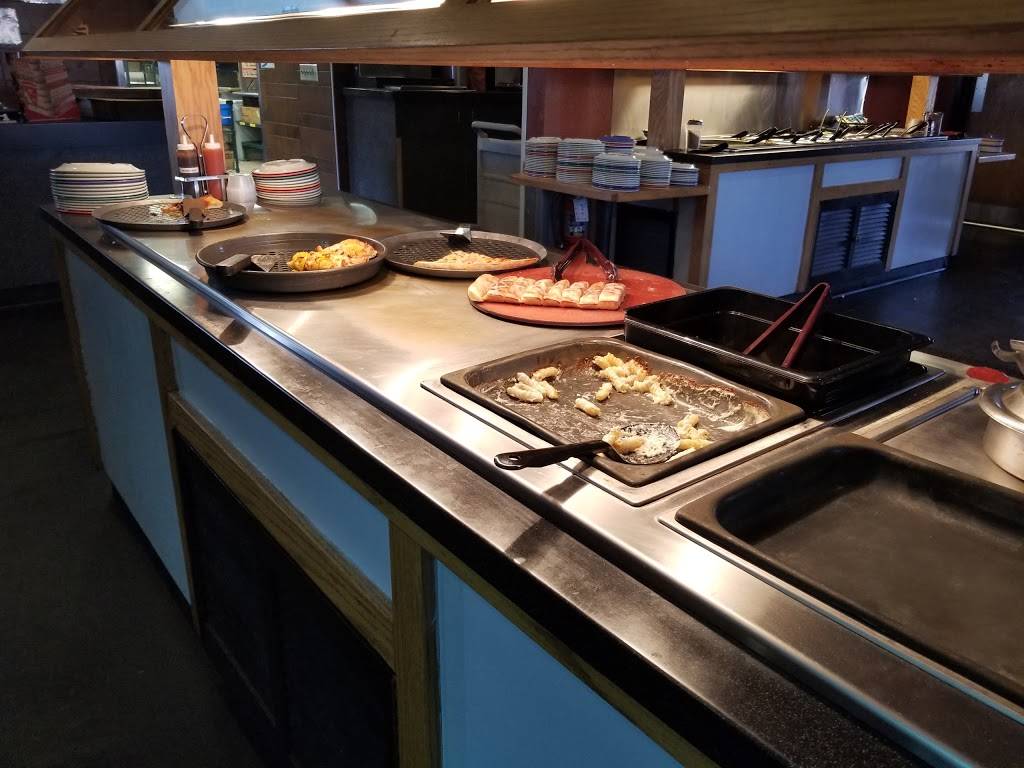 Pizza Hut | restaurant | 380 Tanyard Rd, Rocky Mount, VA 24151, USA | 5404894444 OR +1 540-489-4444