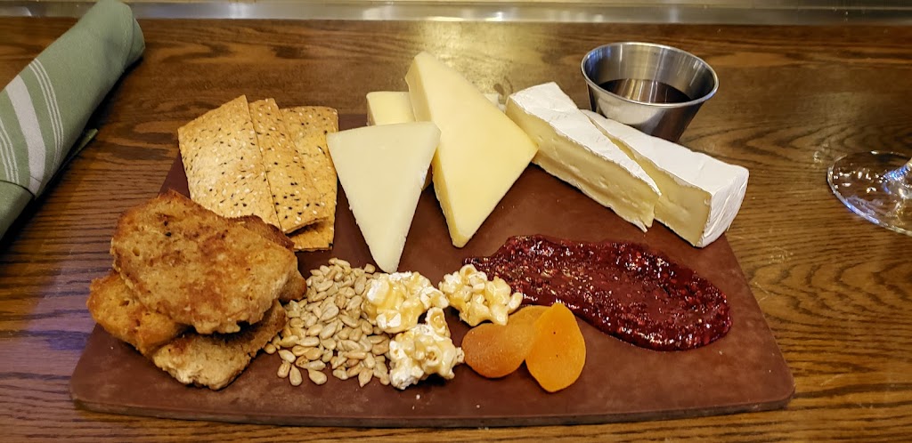 Prairie Kitchen & Bar | restaurant | 1300 Nicollet Mall, Minneapolis, MN 55403, USA | 6125964640 OR +1 612-596-4640