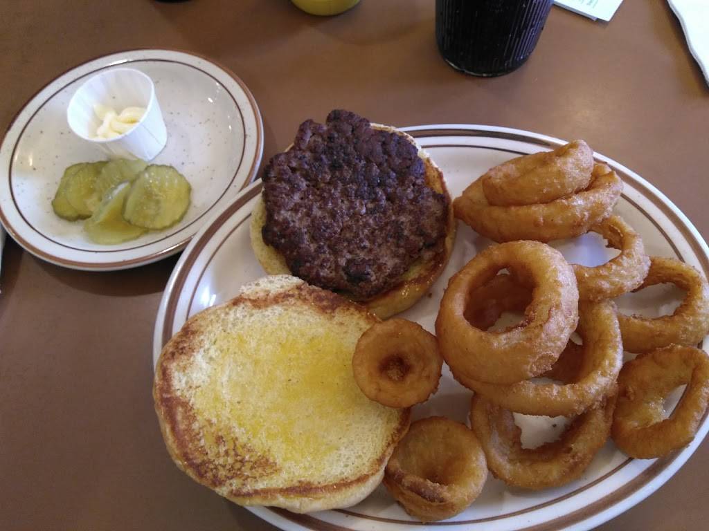 Village Inn Restaurant | restaurant | 3635 State Rd 46, Bloomington, IN 47404, USA | 8128762121 OR +1 812-876-2121