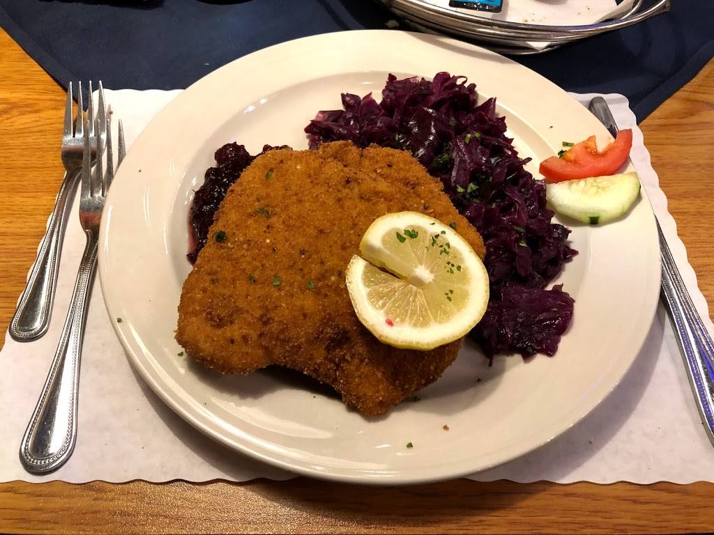 Cafe Old Vienna | restaurant | 1604 N Kings Hwy, Myrtle Beach, SC 29577, USA | 8439466252 OR +1 843-946-6252