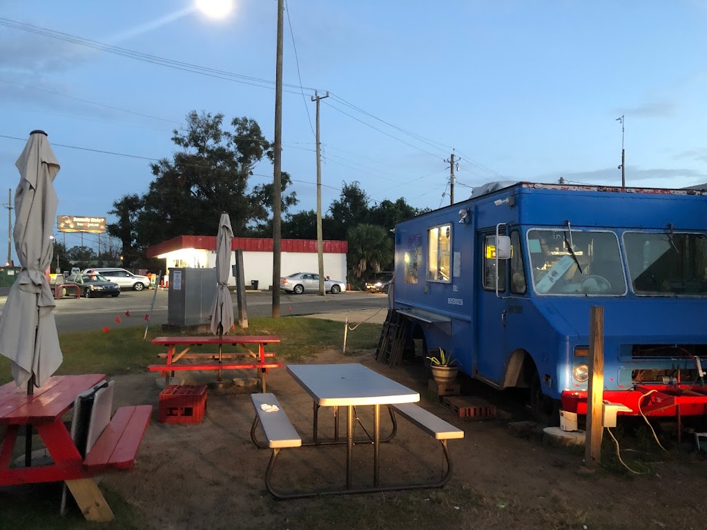 Cafetería la hondureña | restaurant | 3705 Mobile Hwy, Pensacola, FL 32505, USA | 8504804824 OR +1 850-480-4824