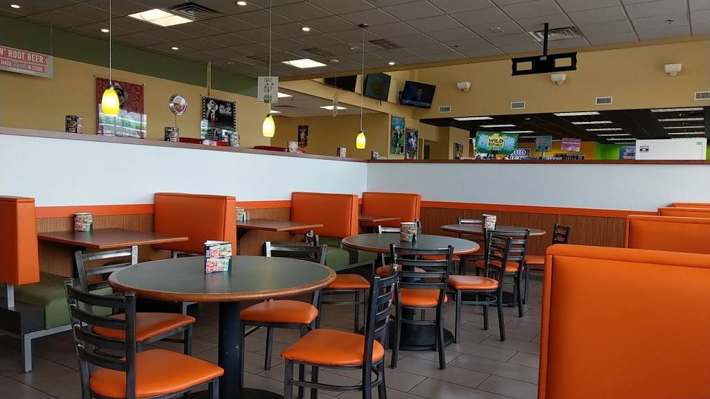 A&W | restaurant | 4905 Co Hwy V, DeForest, WI 53532, USA | 6088422229 OR +1 608-842-2229