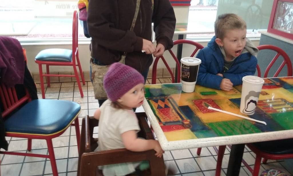 KFC | restaurant | 201 South Angela St, Paola, KS 66071, USA | 9132942555 OR +1 913-294-2555