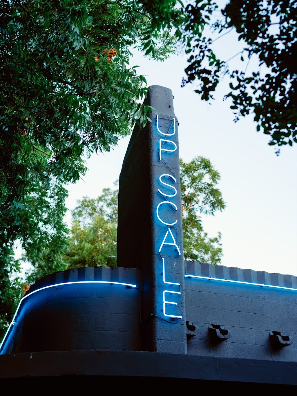 Up Scale | restaurant | 1024 S Alamo St, San Antonio, TX 78210, USA | 2103967755 OR +1 210-396-7755