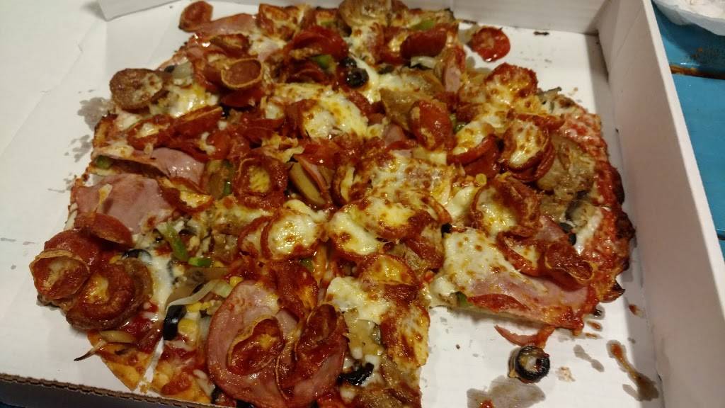 Tyegers Pizza Parlour | restaurant | 931 N Main St, Bluffton, IN 46714, USA | 2608270700 OR +1 260-827-0700