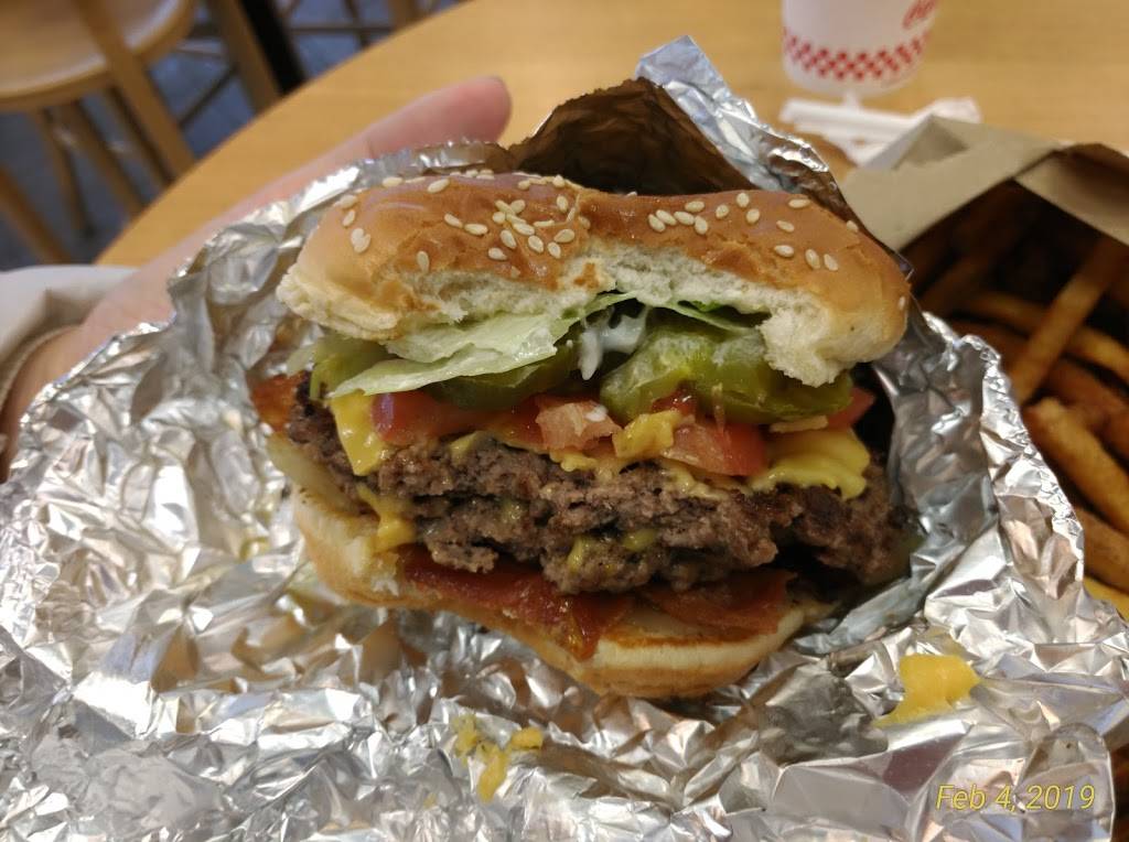 Five Guys | meal takeaway | 15840 S Harlem Ave, Orland Park, IL 60462, USA | 7084441140 OR +1 708-444-1140