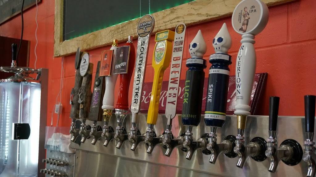 Middletown Fine Wine & Spirits | restaurant | 721 S Breiel Blvd, Middletown, OH 45044, USA | 5134233631 OR +1 513-423-3631