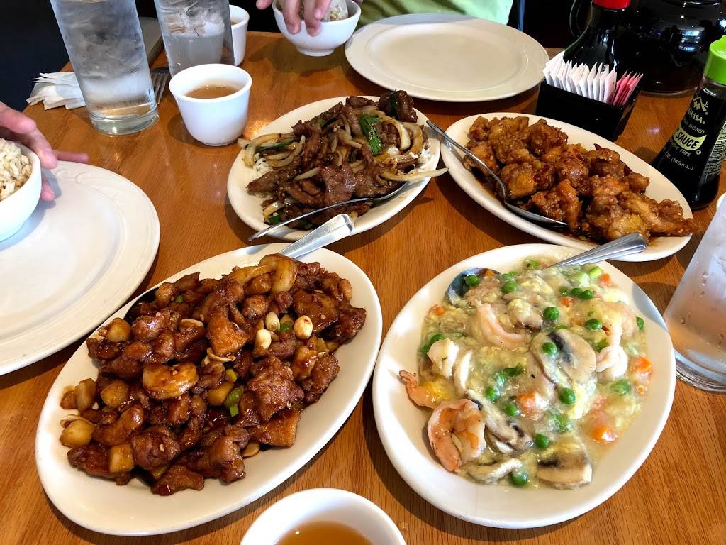 Szechuan Kitchen | restaurant | 15450 Boones Ferry Rd, Lake Oswego, OR 97035, USA | 5036995056 OR +1 503-699-5056