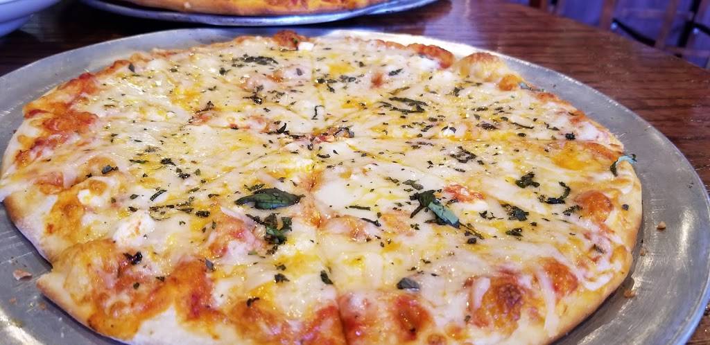 Bella Luna | cafe | 859 Sea Island Pkwy, St Helena Island, SC 29920, USA | 8438383188 OR +1 843-838-3188