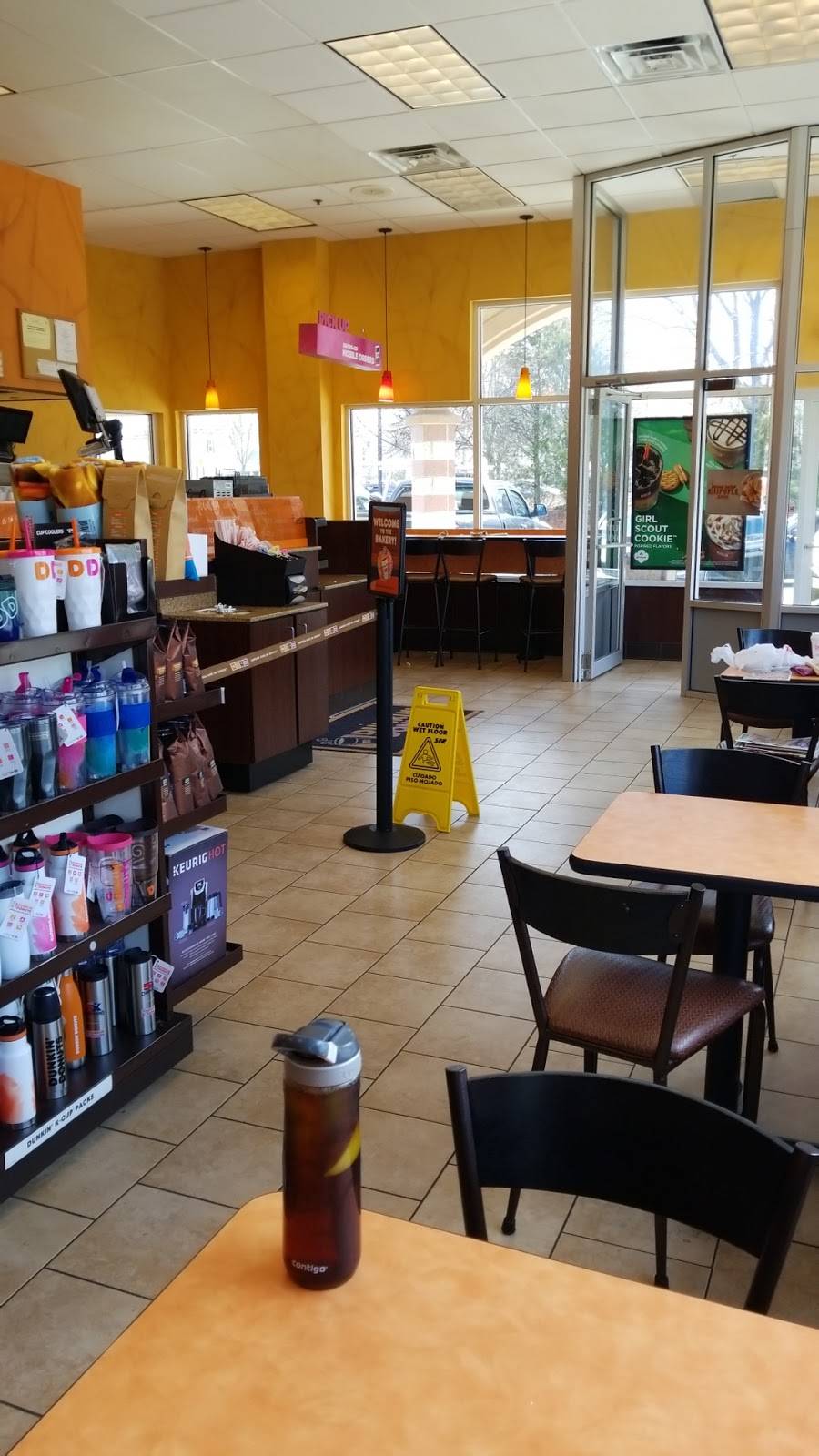 Dunkin | bakery | 79 Lynnfield St, Peabody, MA 01960, USA | 9785873388 OR +1 978-587-3388