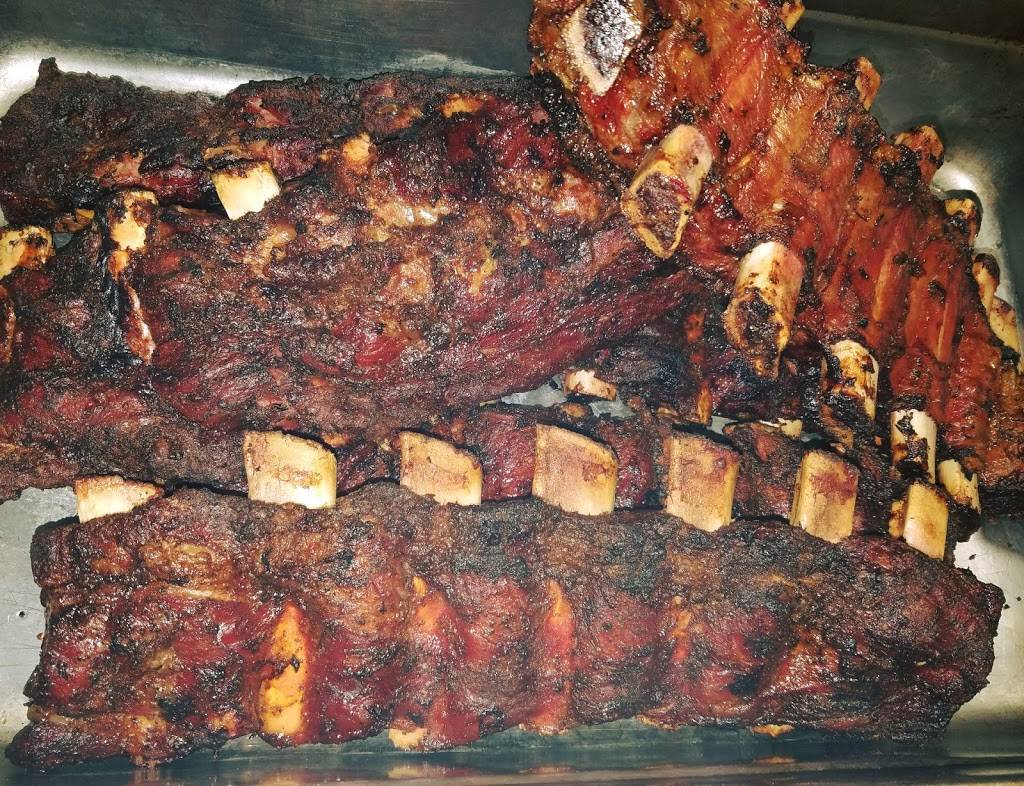 Ashleys Bar-B-Que | restaurant | 1501 W Center St, Milwaukee, WI 53206, USA | 4143727666 OR +1 414-372-7666