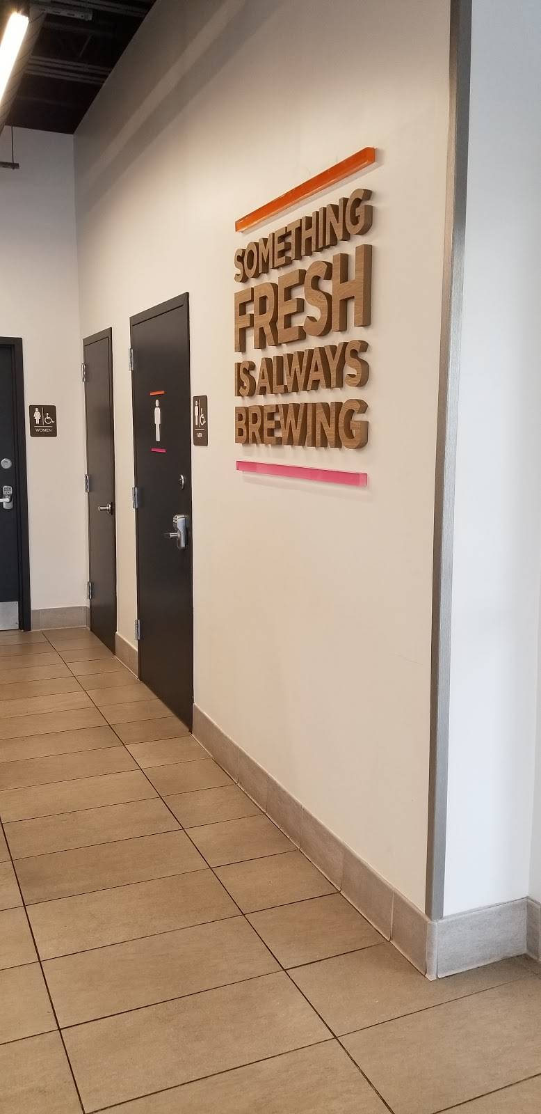 Dunkin | bakery | 319 Washington Blvd, Laurel, MD 20707, USA | 3016041580 OR +1 301-604-1580