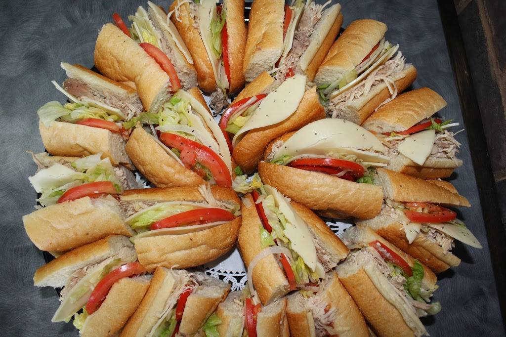 Capriottis Sandwich Shop | restaurant | 2300 Paseo Verde Pkwy, Henderson, NV 89052, USA | 7027943030 OR +1 702-794-3030