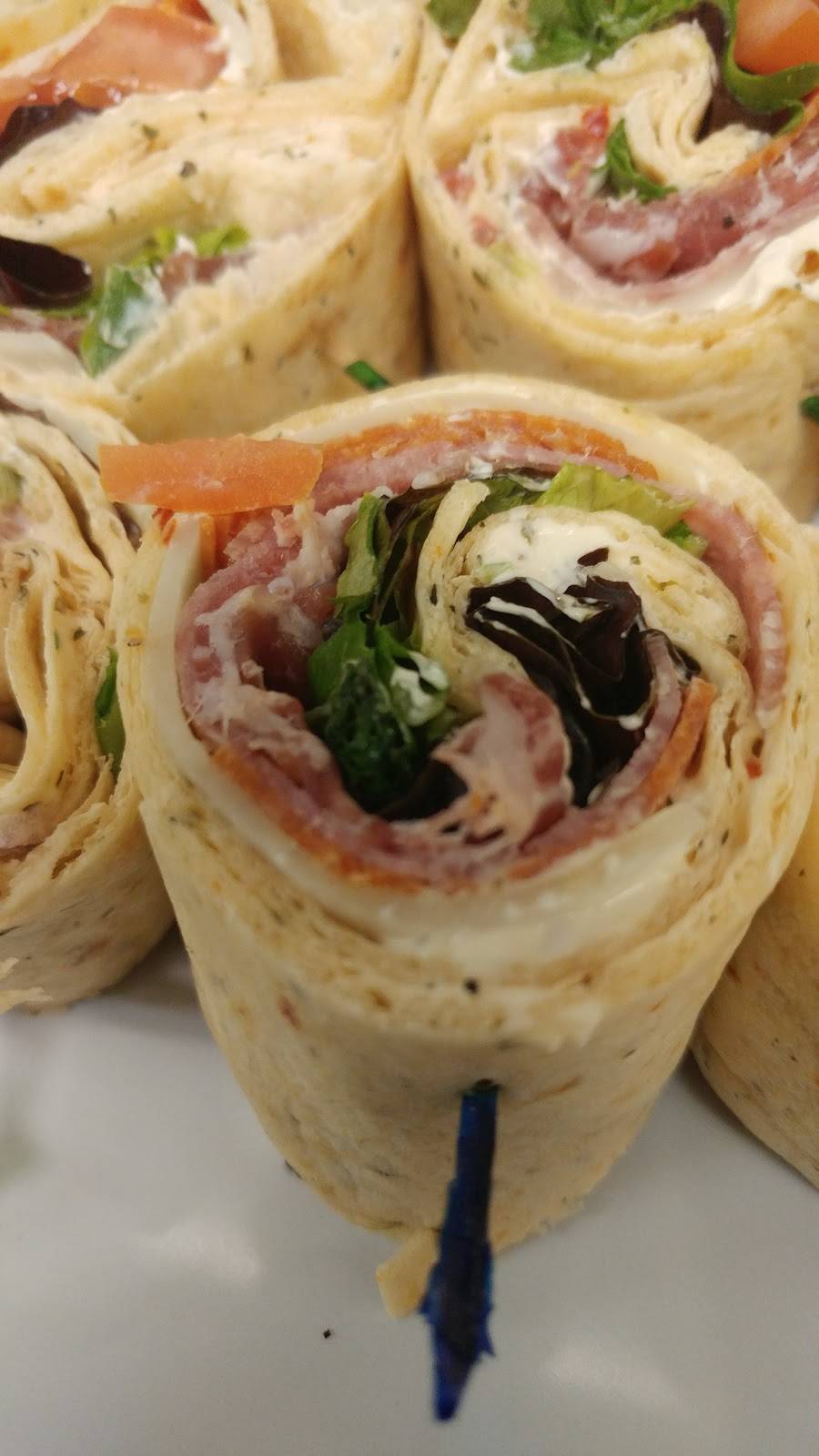 Cedar Grille | night club | 1200 Collins Rd NE, Cedar Rapids, IA 52402, USA | 3194919854 OR +1 319-491-9854