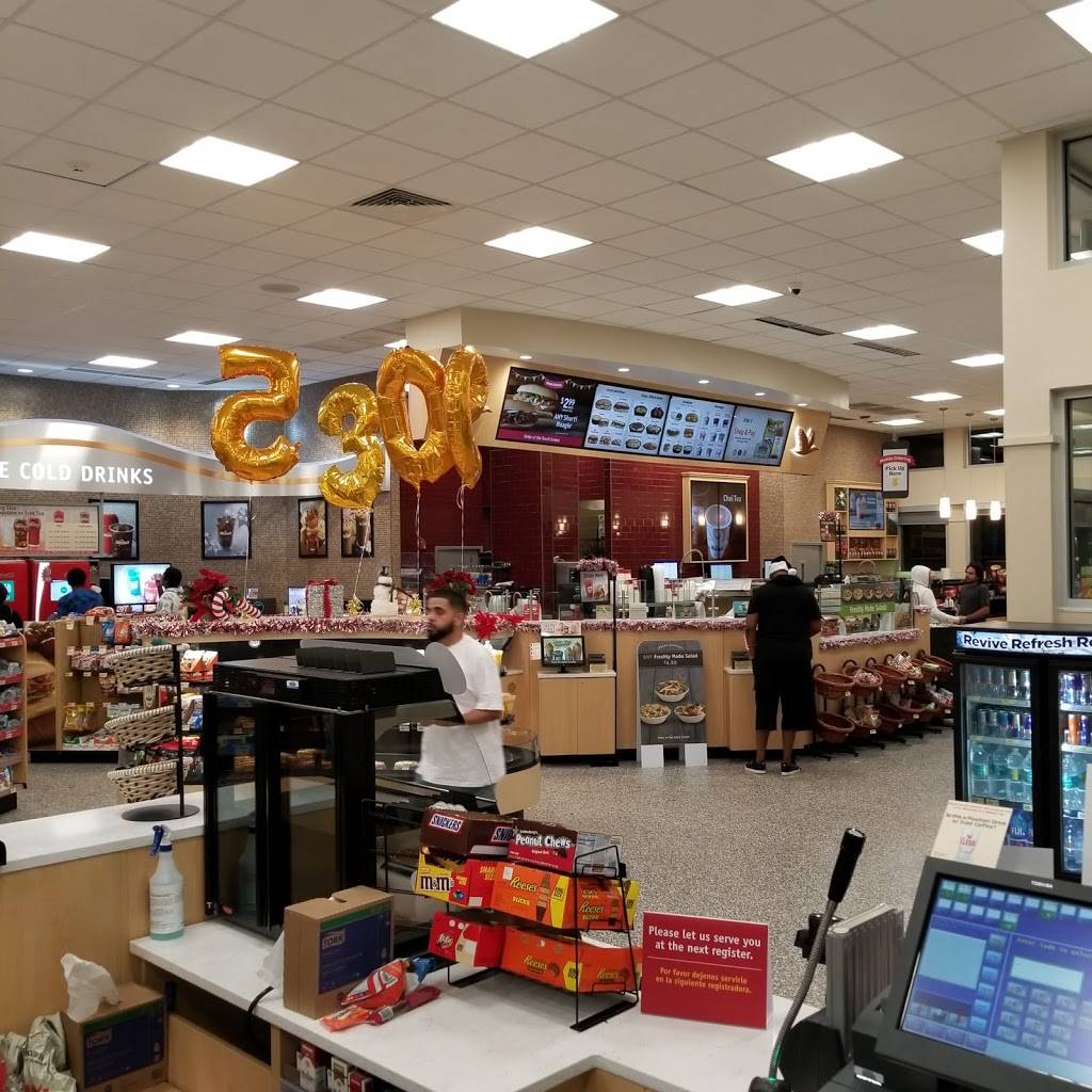 Wawa | cafe | 1600 S Hiatus Rd, Pembroke Pines, FL 33025, USA | 9542814094 OR +1 954-281-4094