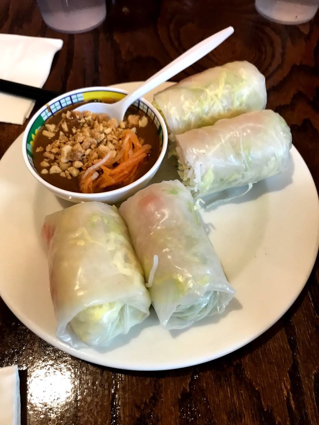 Le’s | restaurant | 35 Dunster St, Cambridge, MA 02138, USA | 6178644100 OR +1 617-864-4100