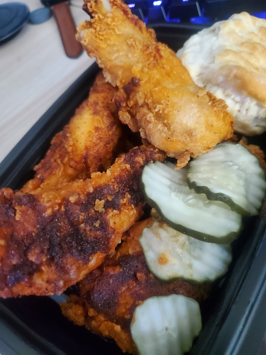 KFC | restaurant | 11330 Montwood Dr, El Paso, TX 79936, USA | 9158575723 OR +1 915-857-5723