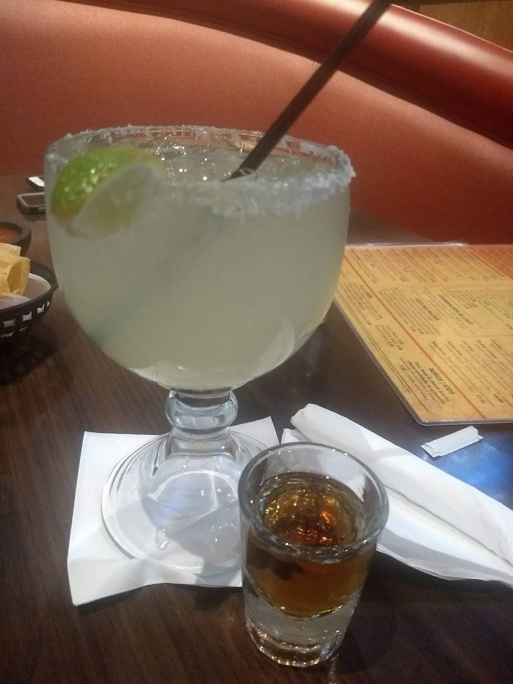 Lalos Mexican Food | restaurant | 530 New Los Angeles Ave # 110, Moorpark, CA 93021, USA | 8055299411 OR +1 805-529-9411