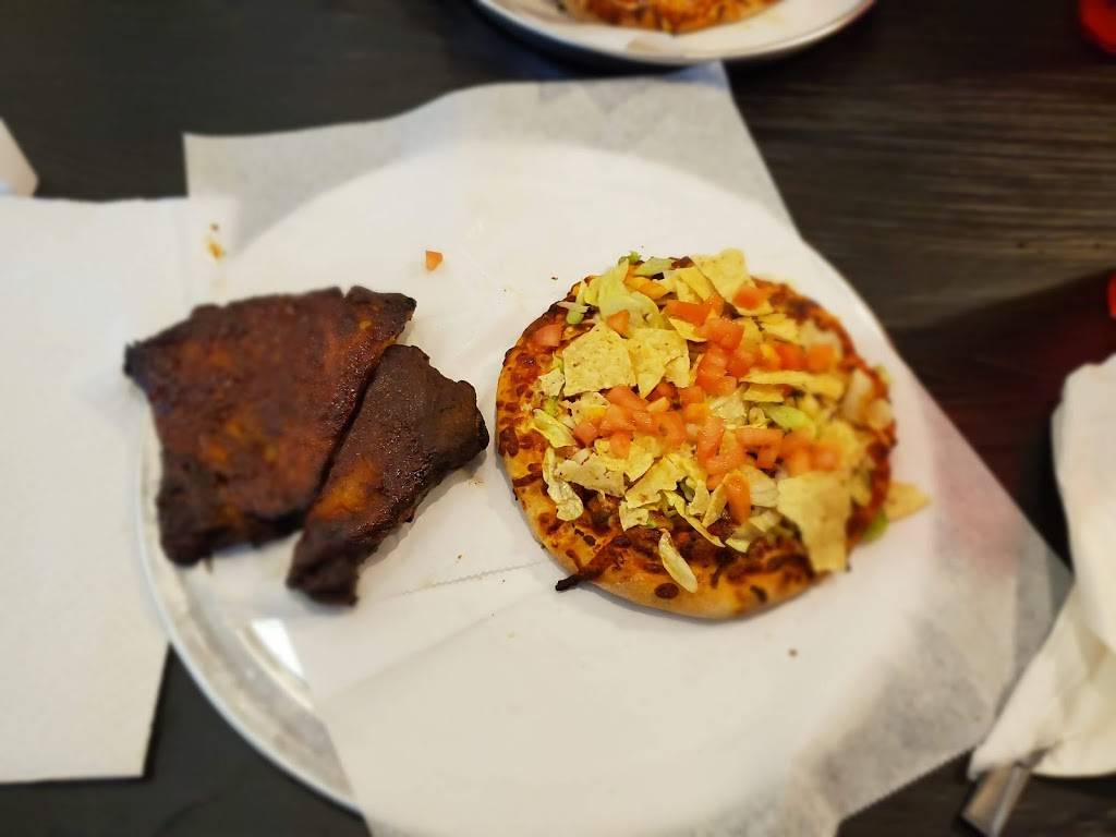 Ramos Pizza | restaurant | 2701 N 48th St, Lincoln, NE 68504, USA | 4024835050 OR +1 402-483-5050