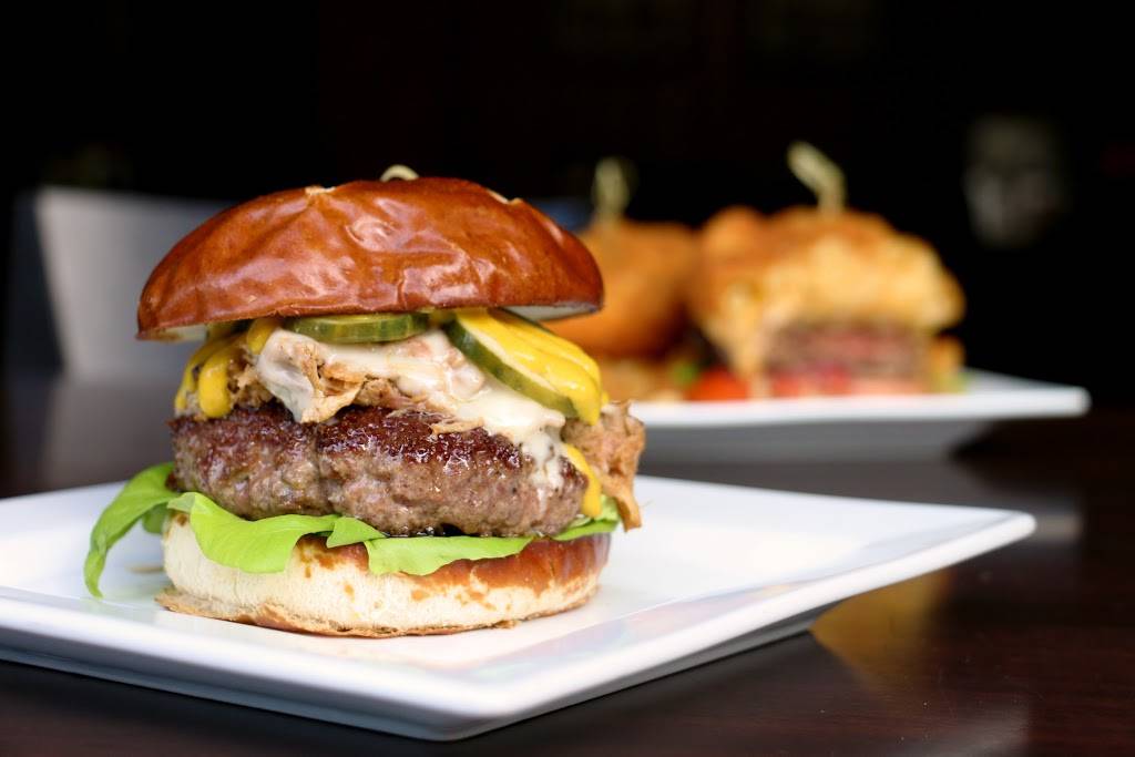 Dayclub at West Bay Beach Resort | restaurant | 615 E Front St, Traverse City, MI 49686, USA | 2319473700 OR +1 231-947-3700