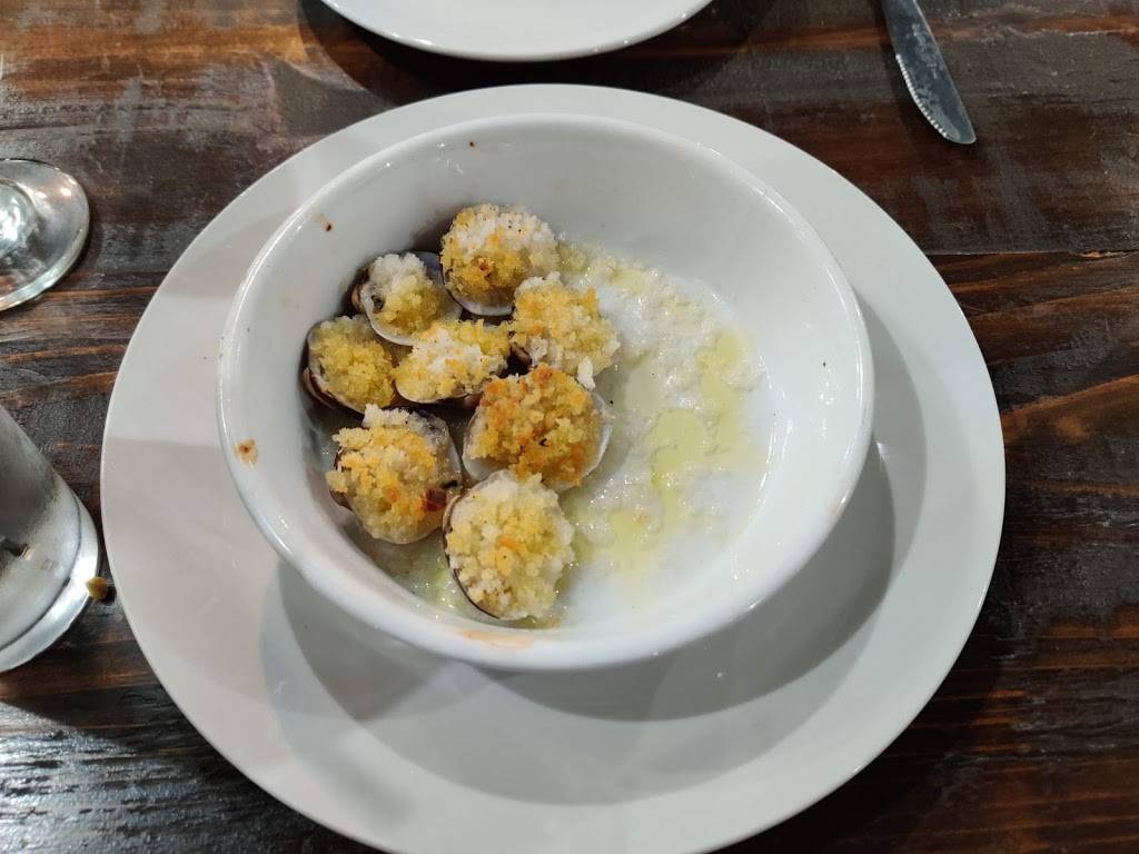 Positano Trattoria Pizzeria | restaurant | 204 N Woodland Blvd, DeLand, FL 32720, USA | 3868734510 OR +1 386-873-4510