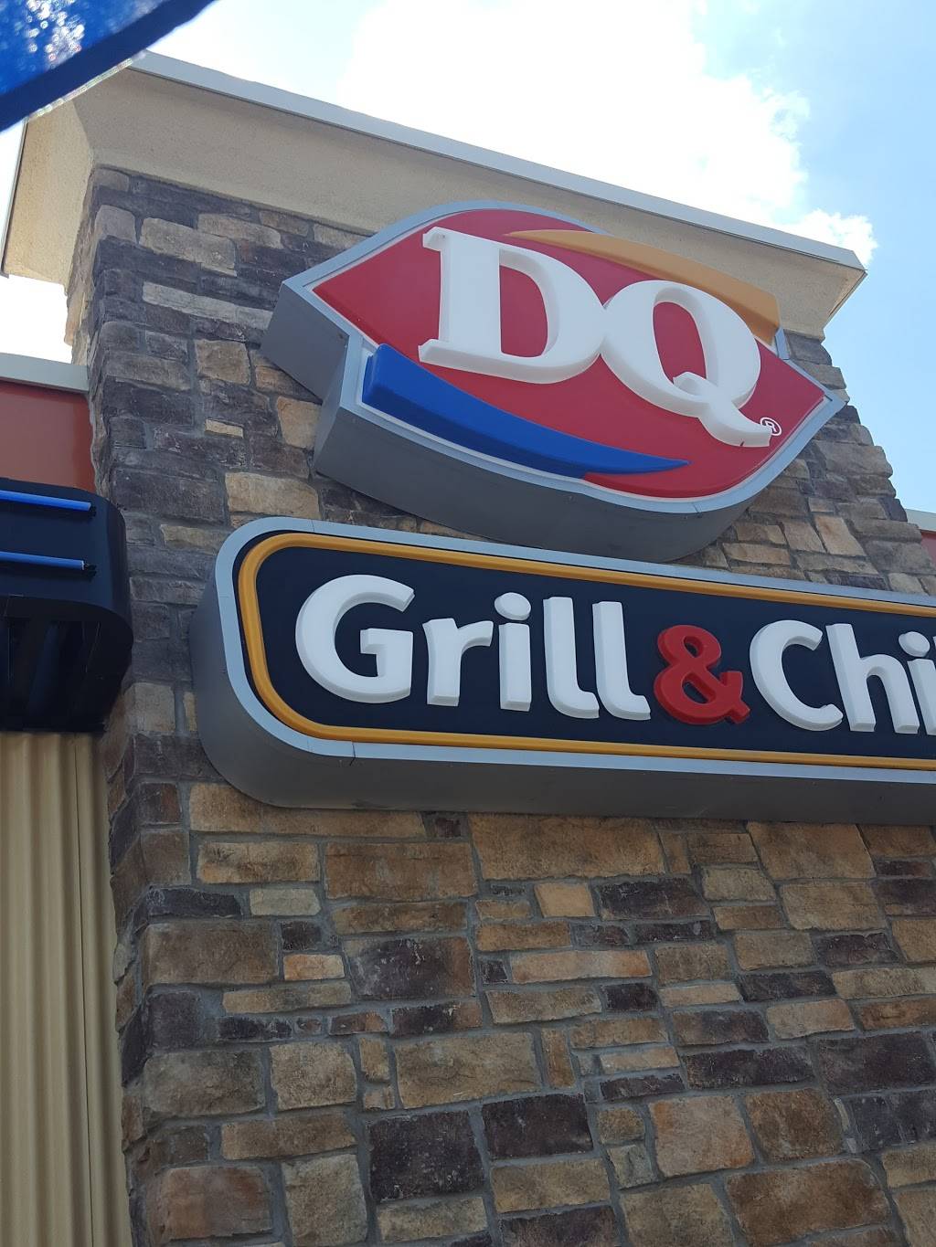 Dairy Queen Grill & Chill | restaurant | 1422 Fulton Rd, Winchester, KY 40391, USA | 8597375555 OR +1 859-737-5555