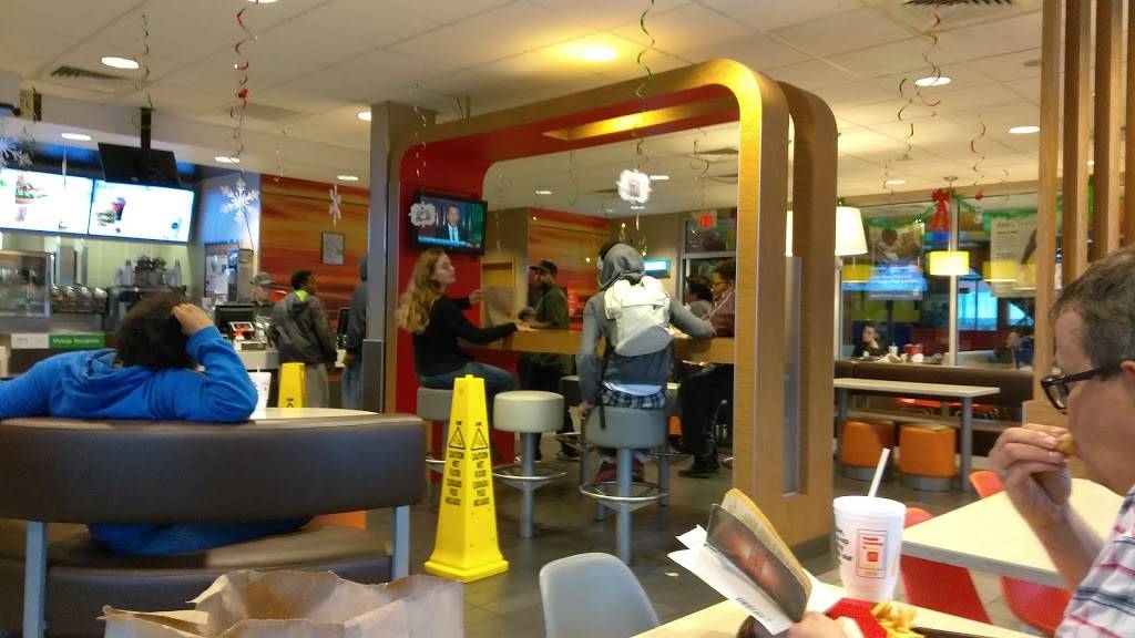 McDonalds | cafe | 4101 E Lancaster Ave, Fort Worth, TX 76103, USA | 8175350545 OR +1 817-535-0545