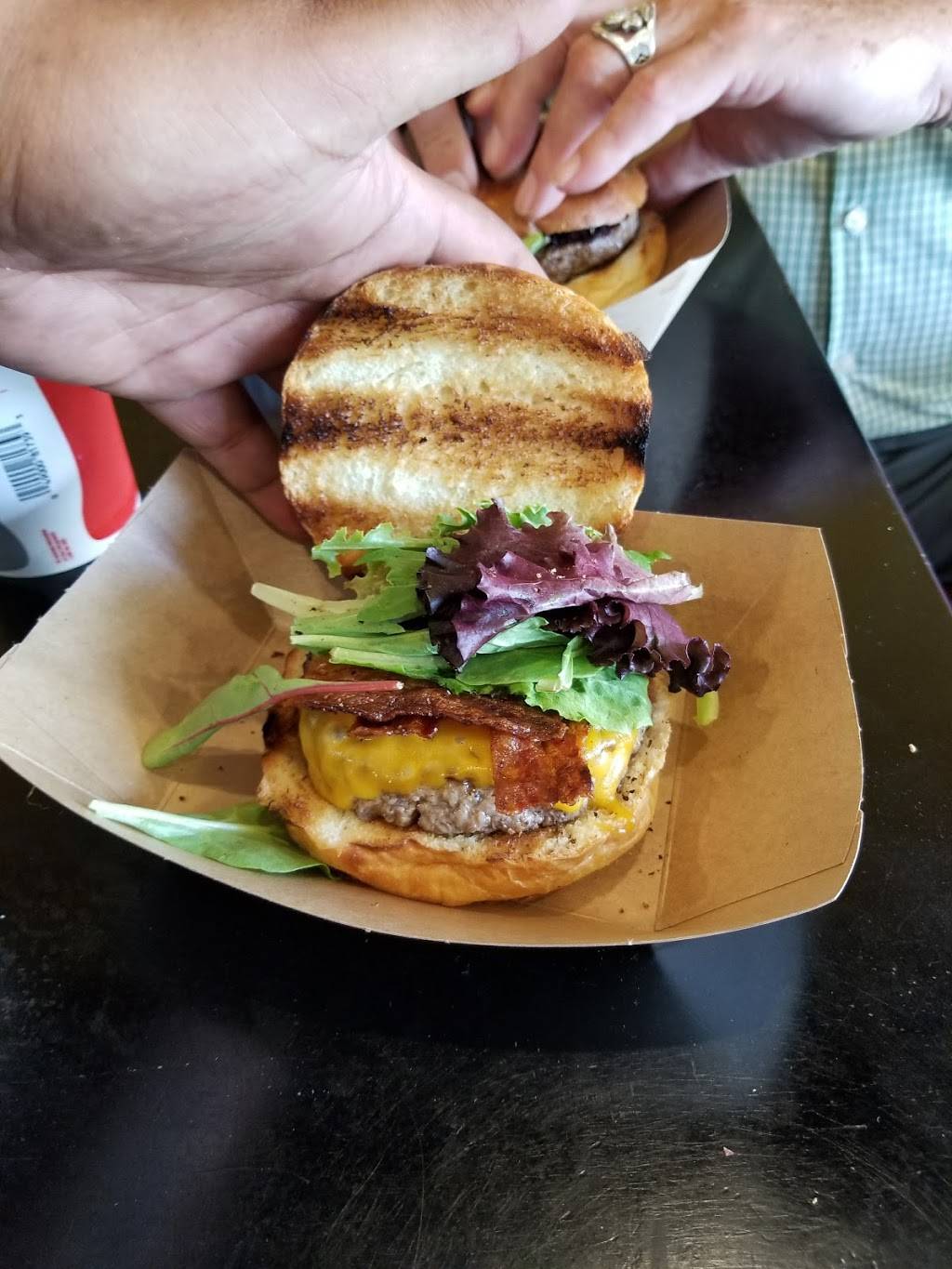 418 Burgers | restaurant | 418 Raritan Ave, Highland Park, NJ 08904, USA | 7325432484 OR +1 732-543-2484