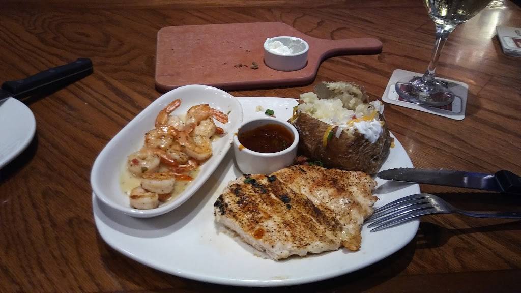 Outback Steakhouse | restaurant | 1061 W Avenue P, Palmdale, CA 93551, USA | 6612749607 OR +1 661-274-9607