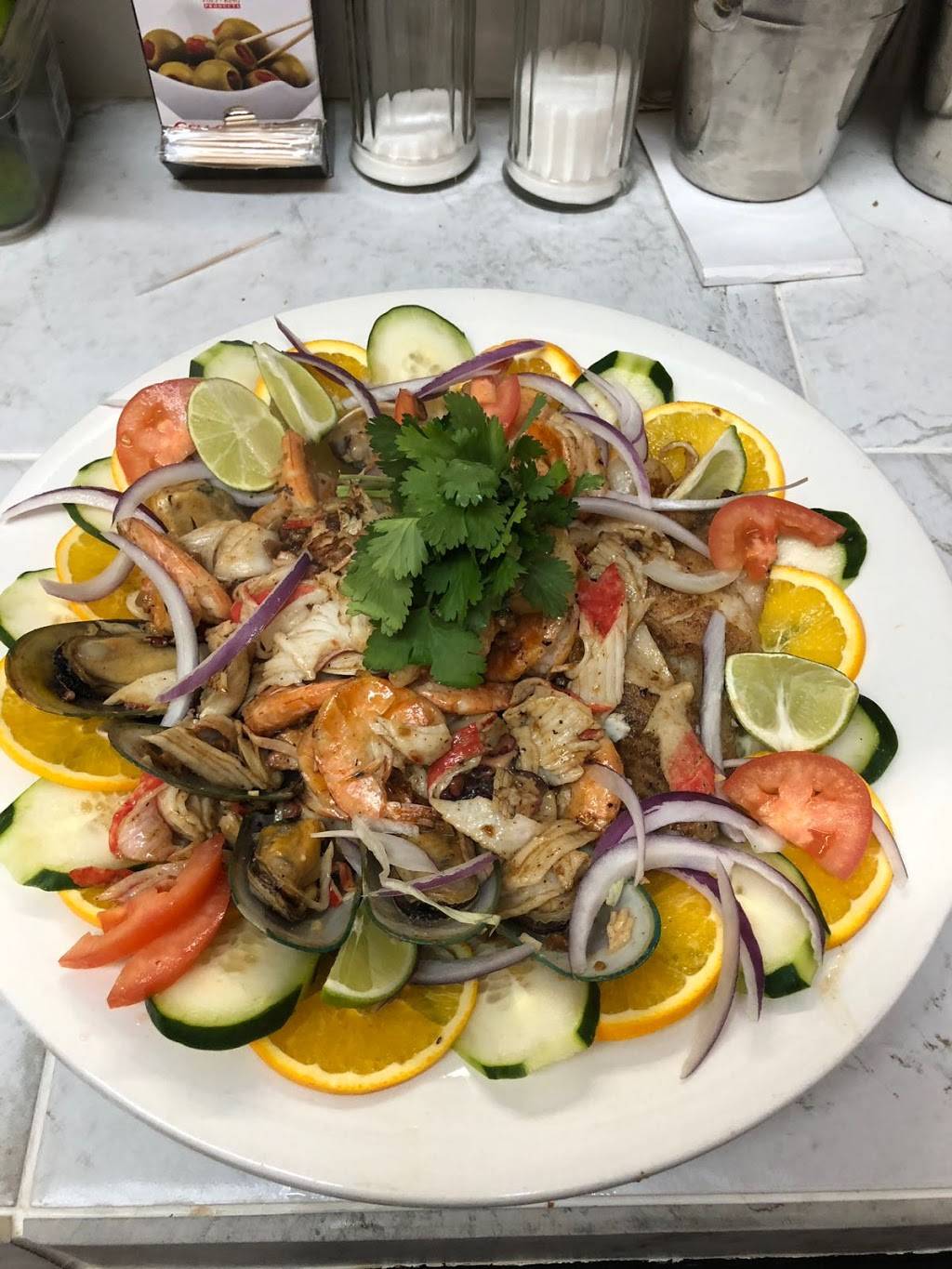 La Perla del Pacifico Oakland | restaurant | 4149 Foothill Blvd, Oakland, CA 94601, USA | 5102616671 OR +1 510-261-6671