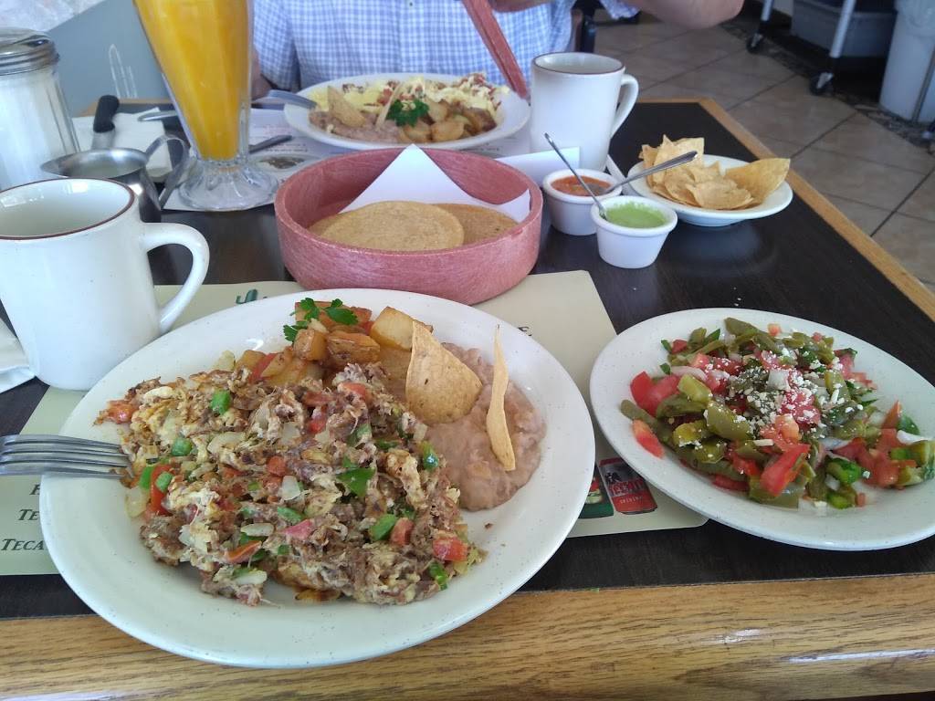 Restaurant "San Marcos" | restaurant | Fracc., Av. Juárez 160, Romero, 21410 Tecate, B.C., Mexico | 016656541086 OR +52 665 654 1086