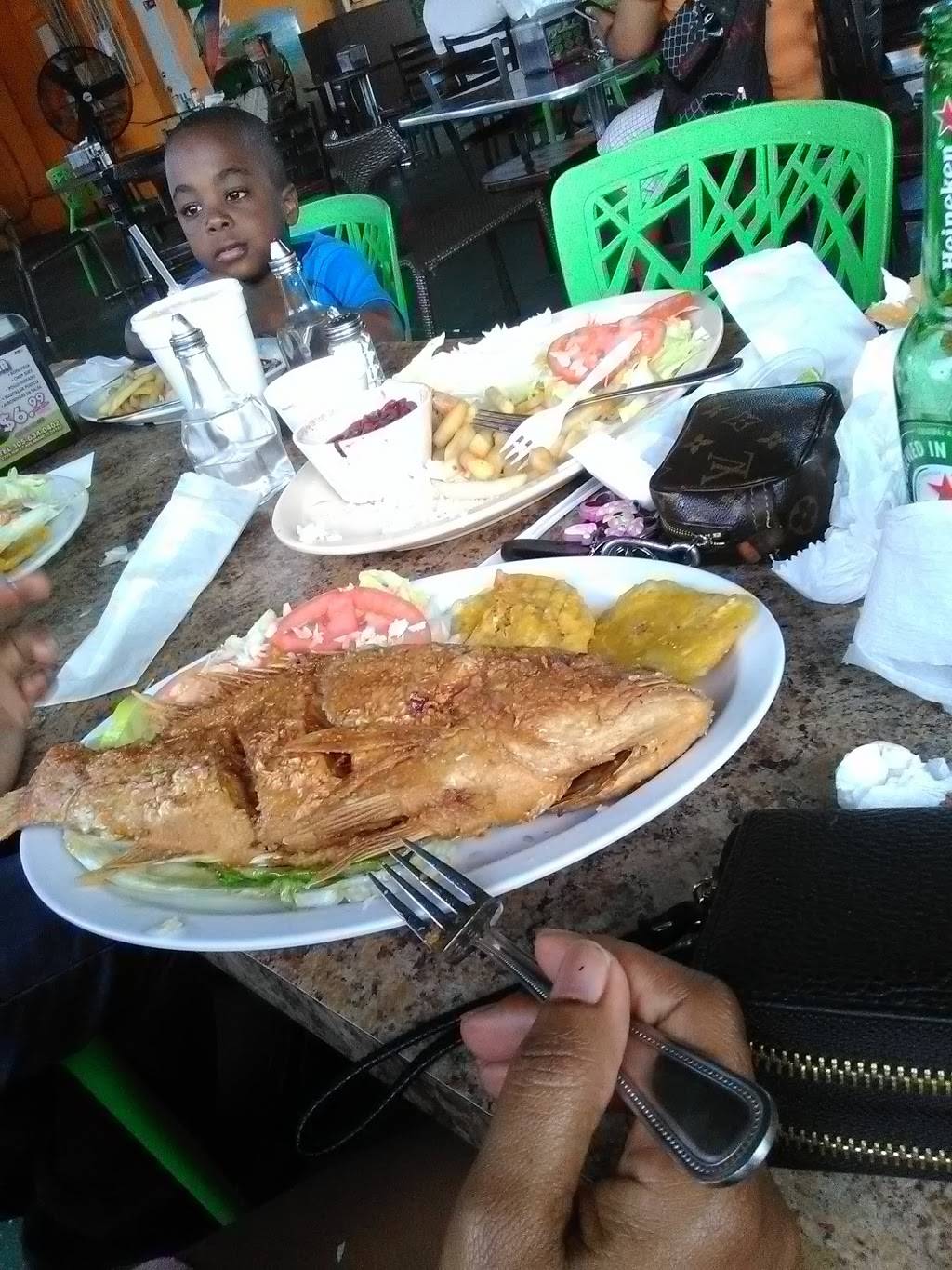 Adelitas Daughter Cafe | restaurant | 2795 NW 17th Ave, Miami, FL 33142, USA | 3056340402 OR +1 305-634-0402