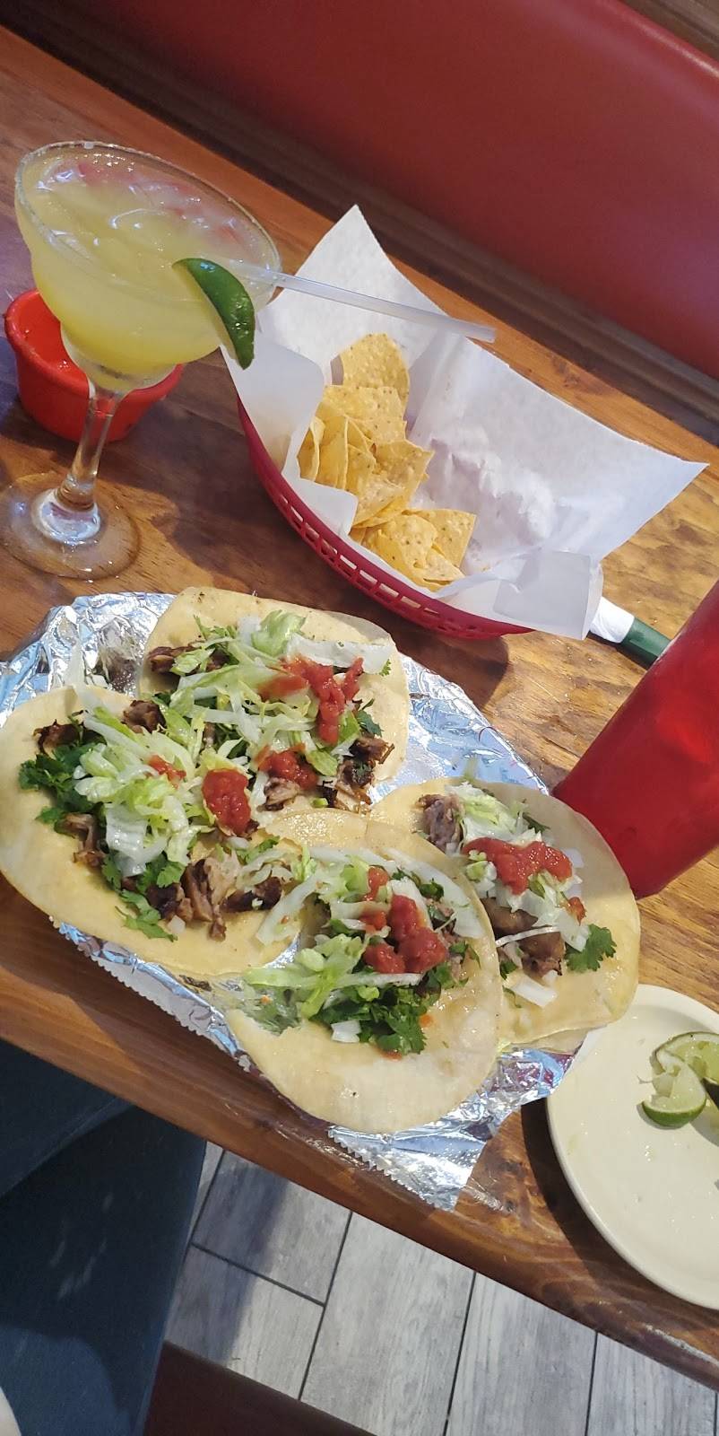 Las Fiesta | restaurant | 158 S Main St, Eagleville, TN 37060, USA | 6152743322 OR +1 615-274-3322