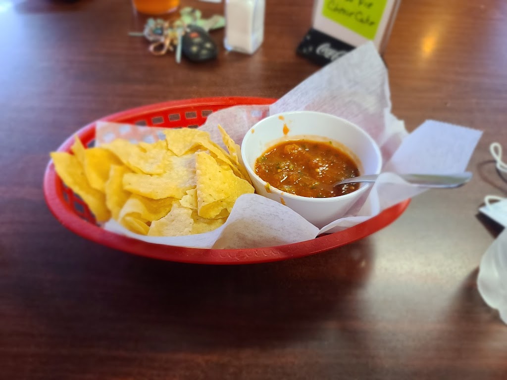 Caros Mexican Restaurant | restaurant | 607 W 2nd St, Rio Grande City, TX 78582, USA | 9564872255 OR +1 956-487-2255