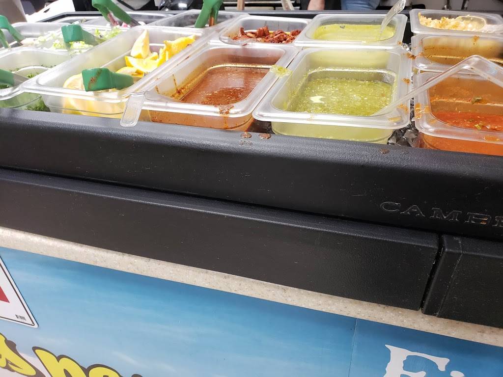 Tacos Melaque | restaurant | 405 W Sweet Ave, Visalia, CA 93291, USA | 5597359927 OR +1 559-735-9927